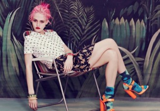 aaryn west trends psychedelic wonderland